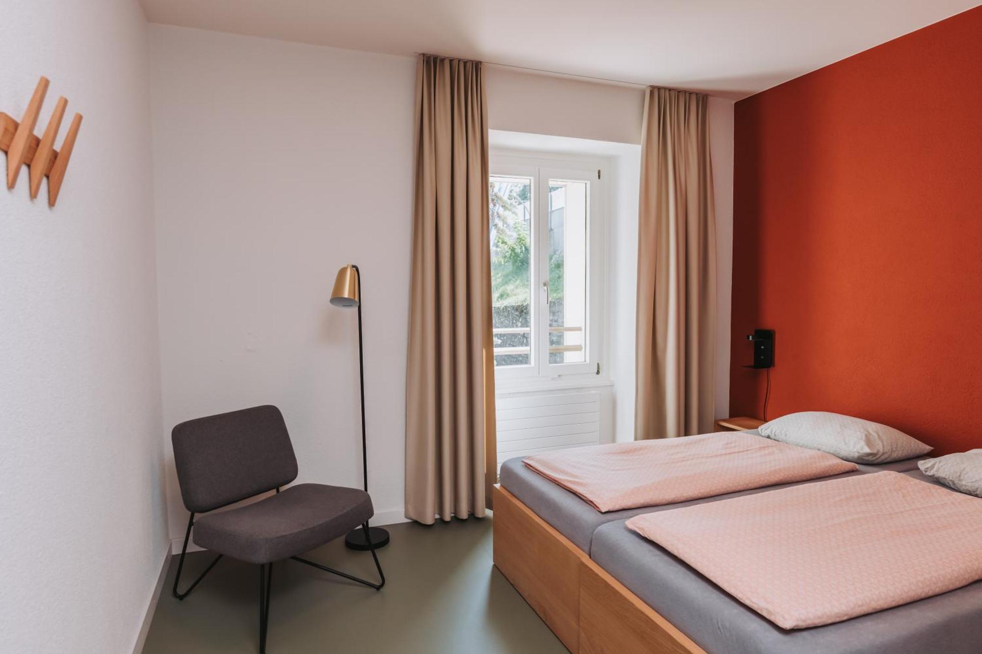 Montreux Youth Hostel Ngoại thất bức ảnh
