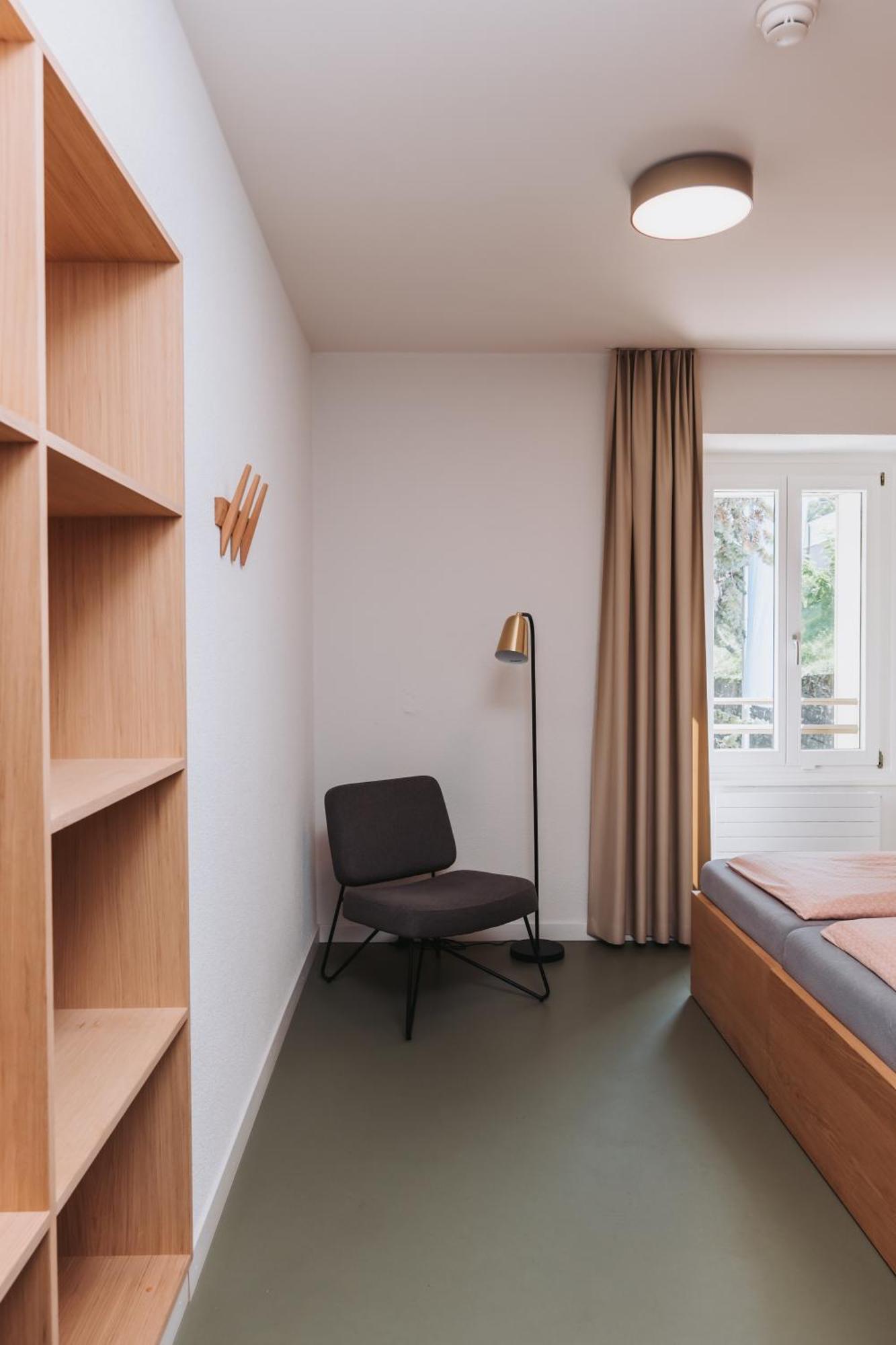 Montreux Youth Hostel Ngoại thất bức ảnh