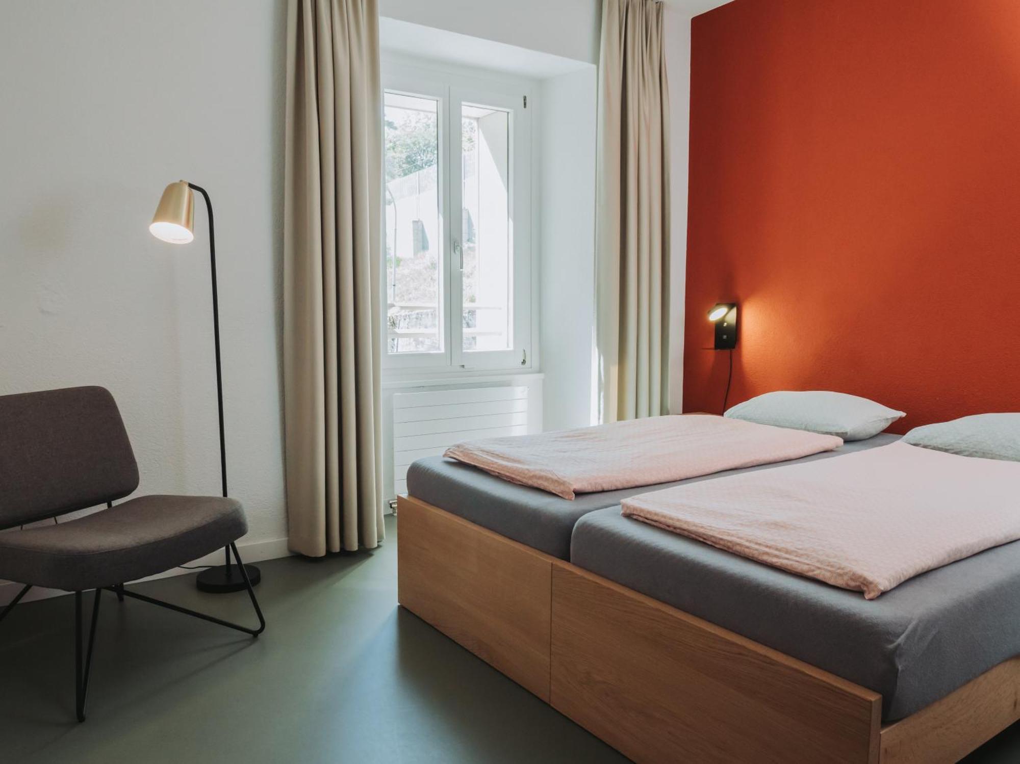 Montreux Youth Hostel Ngoại thất bức ảnh