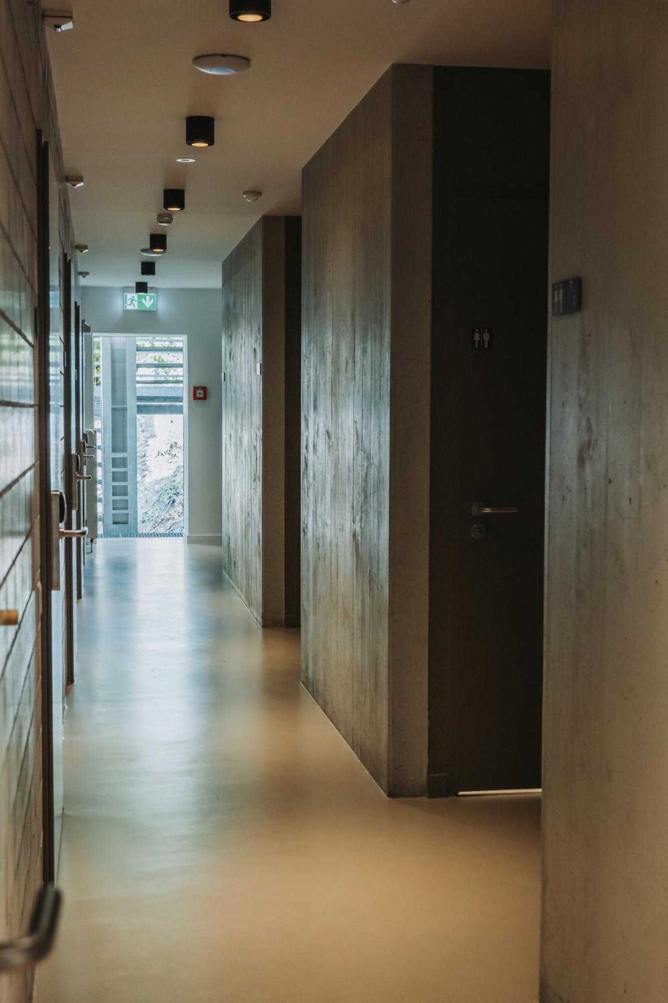 Montreux Youth Hostel Ngoại thất bức ảnh