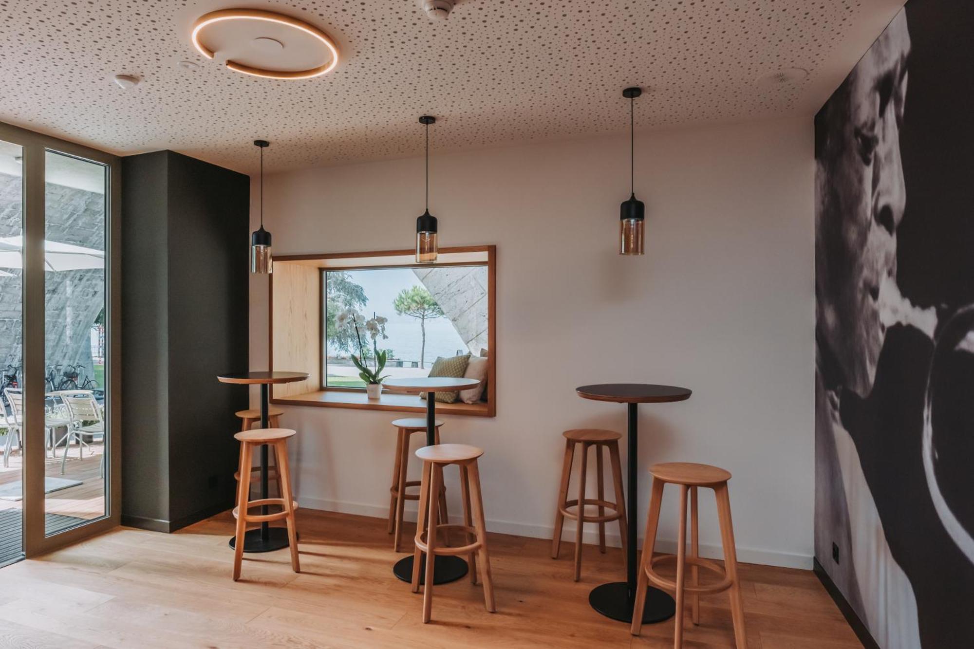 Montreux Youth Hostel Ngoại thất bức ảnh