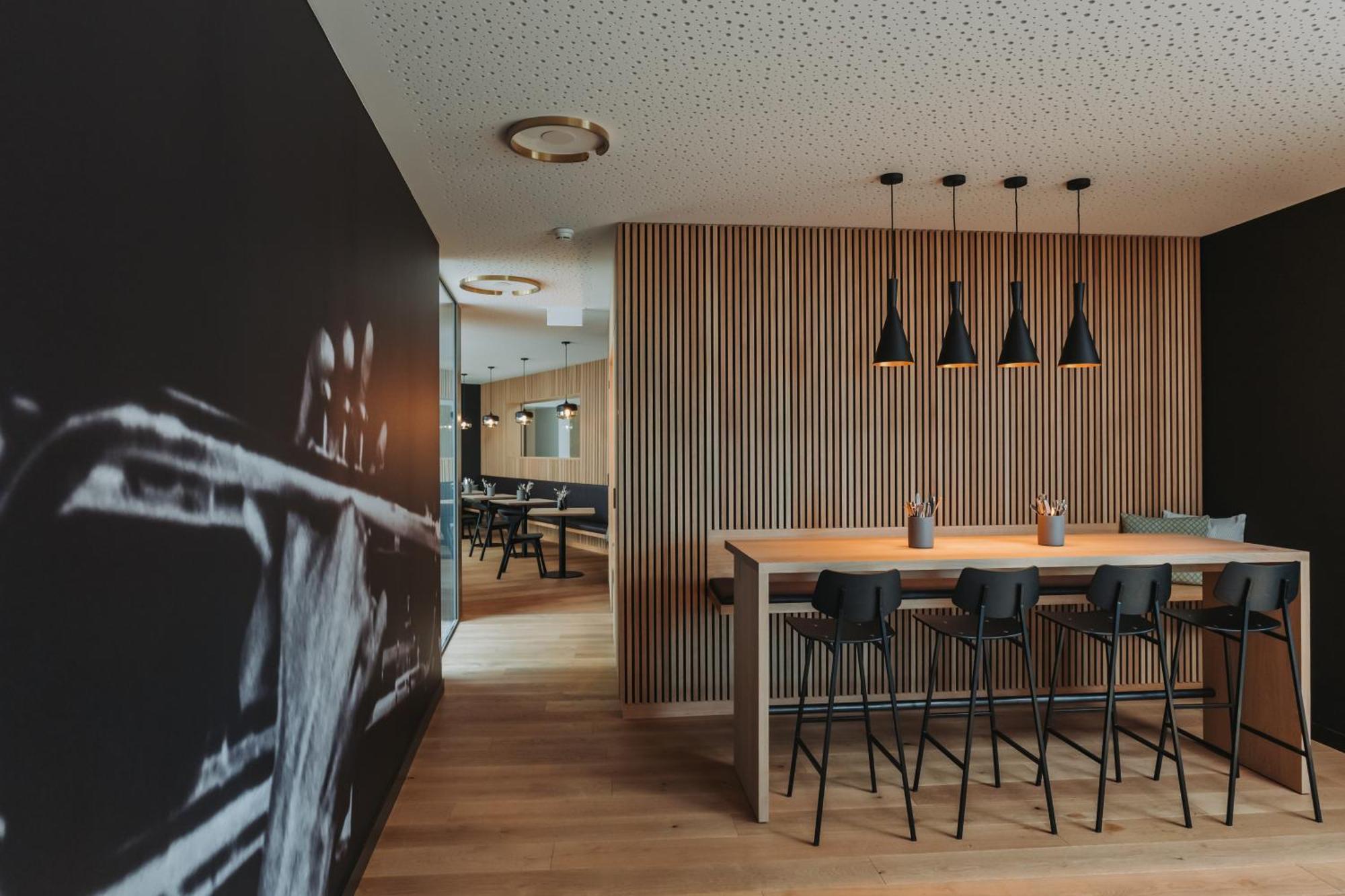 Montreux Youth Hostel Ngoại thất bức ảnh