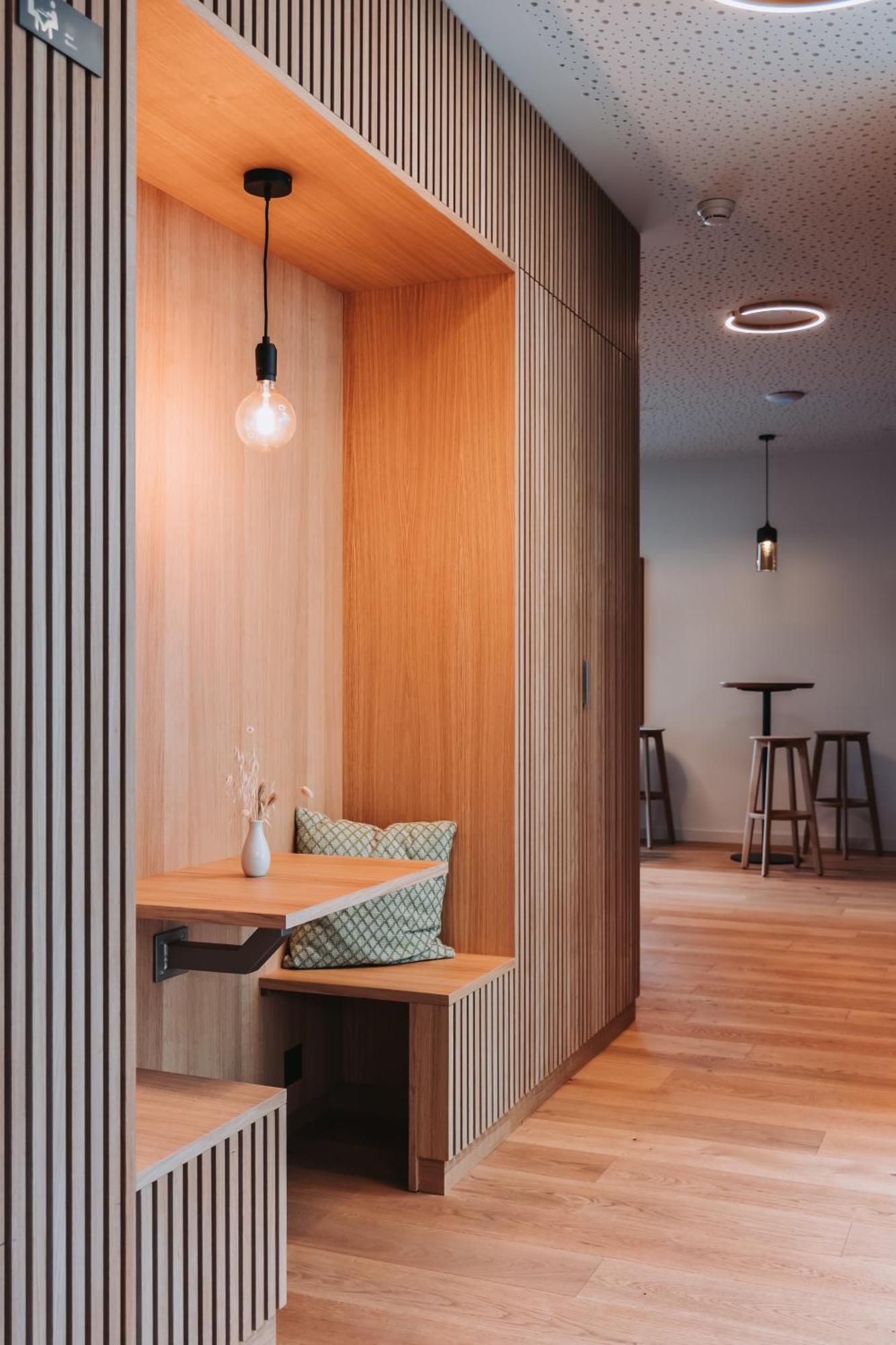 Montreux Youth Hostel Ngoại thất bức ảnh